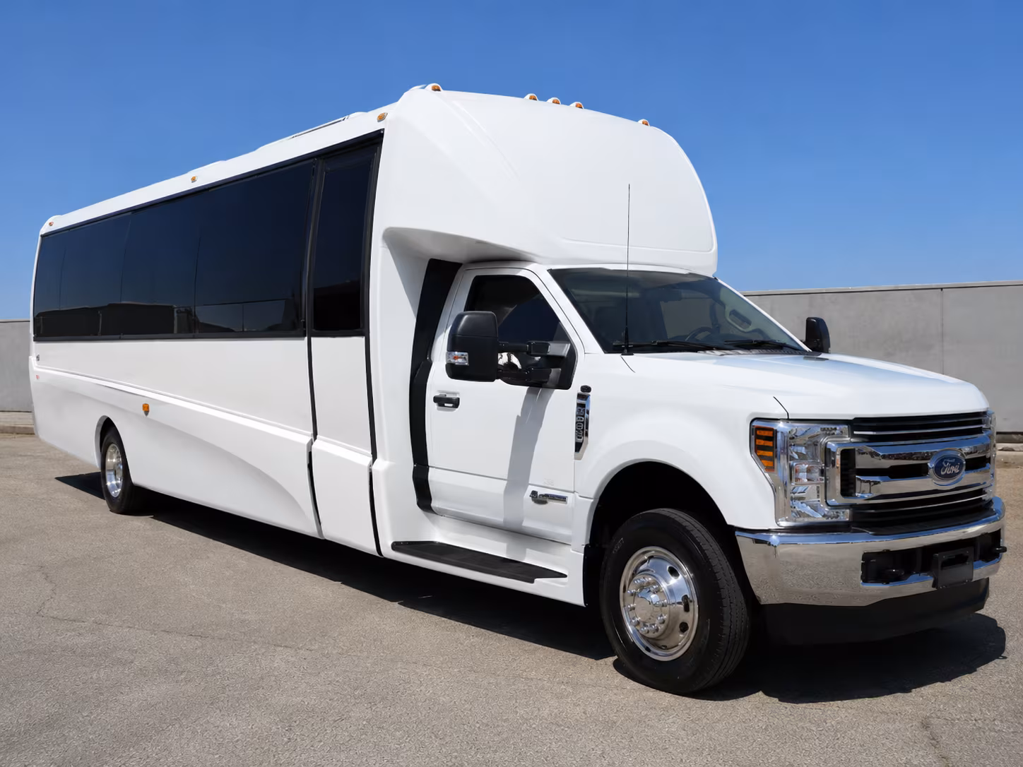 find the perfect transportation for your next private event 2