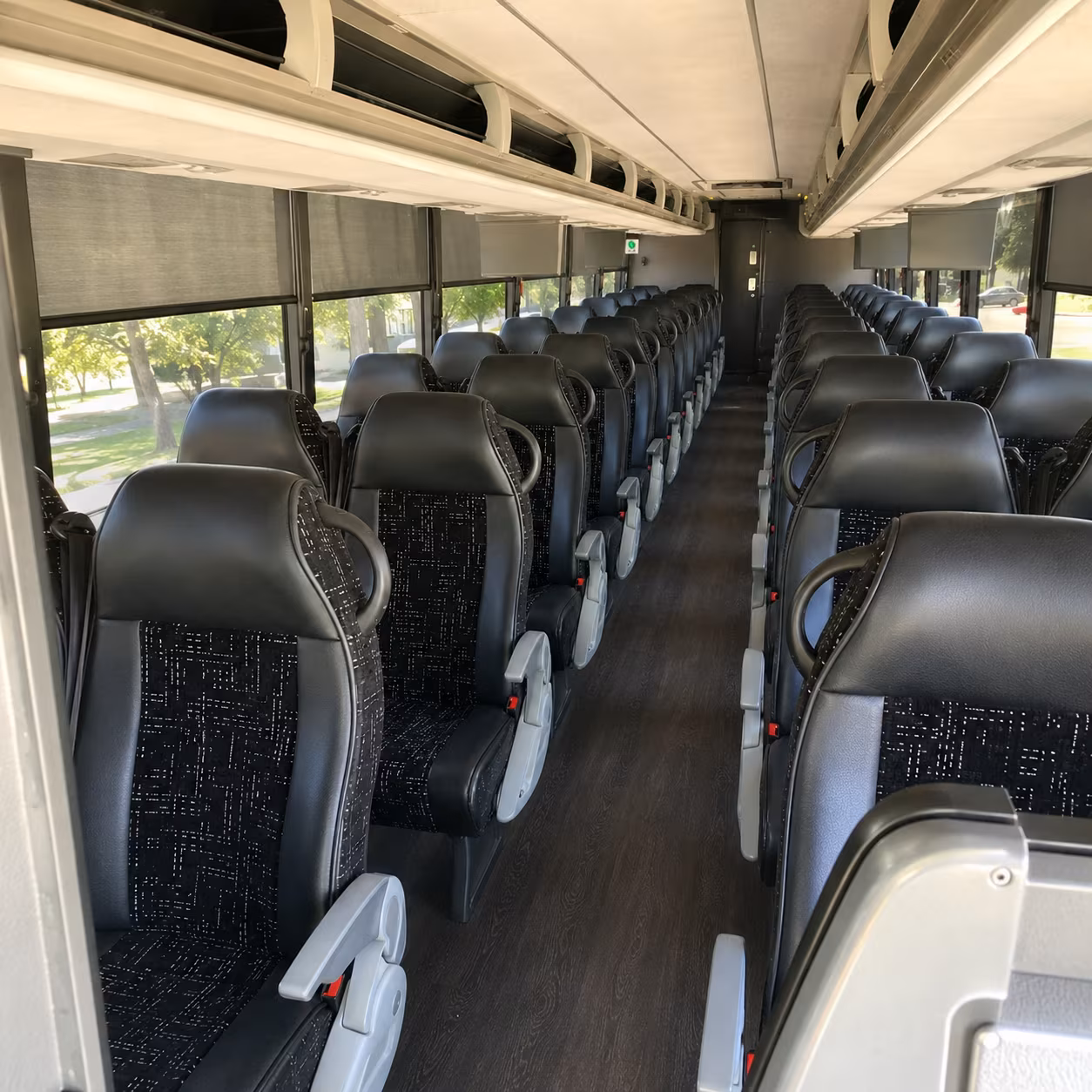 long distance bus trips from sammamish to eastern washington wine country