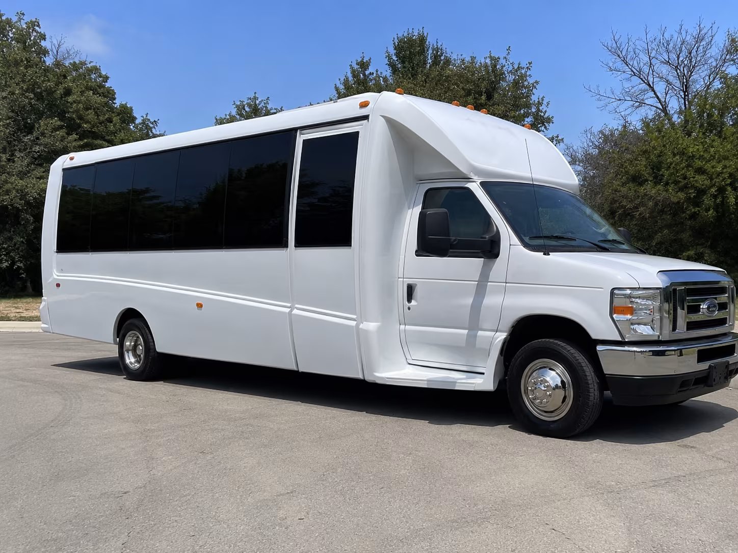 party buses to gorge amphitheatre festival weekends