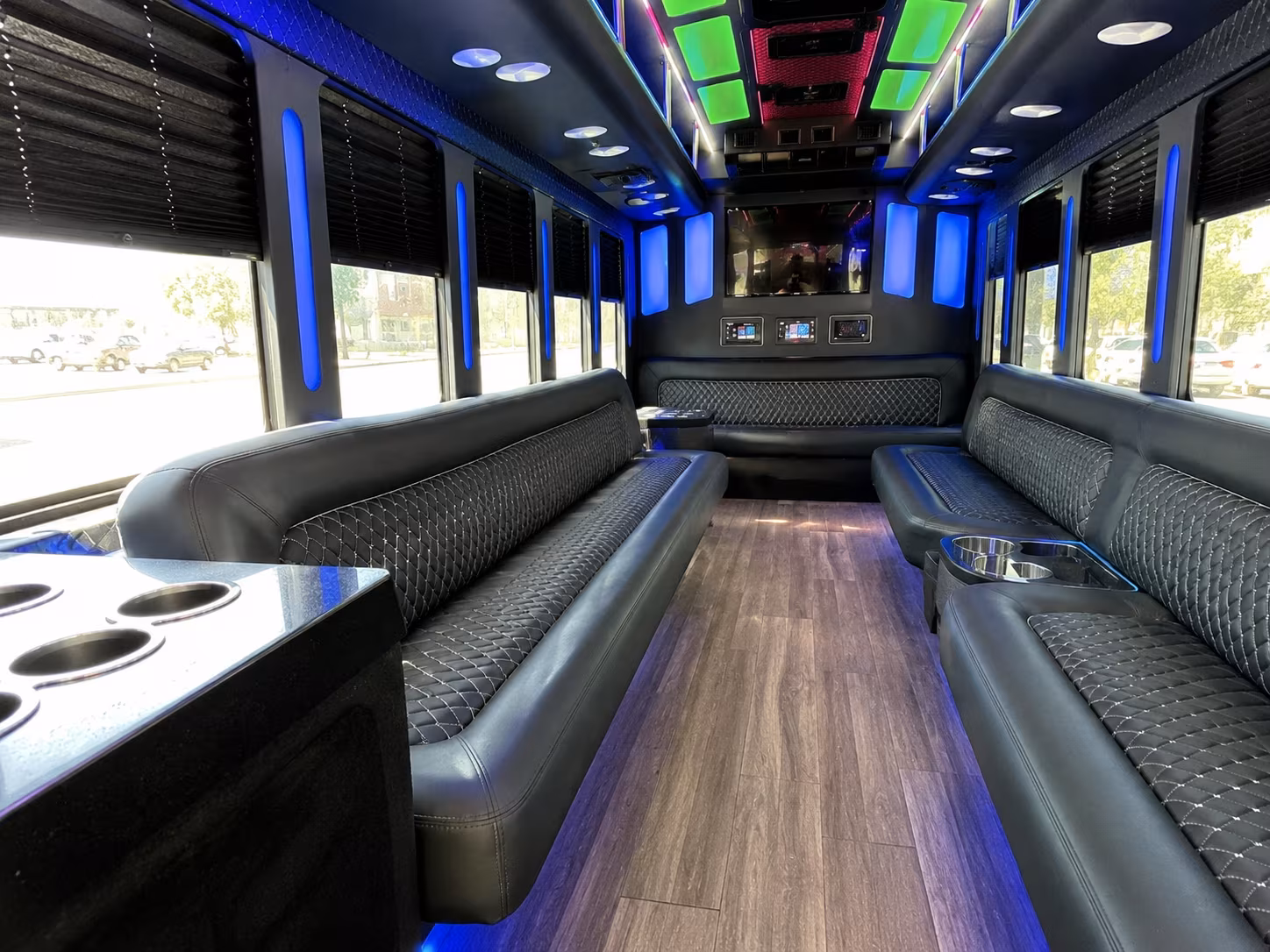 sammamish 15 passenger party bus inside
