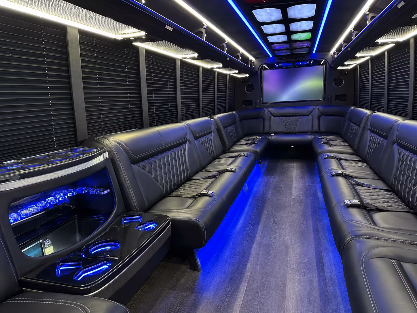 sammamish 20 passenger party bus inside