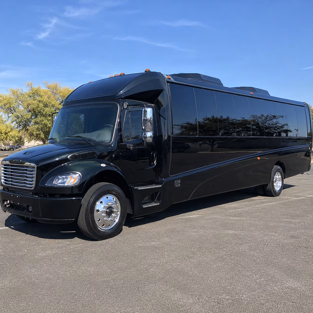 sammamish 25 passenger minibus