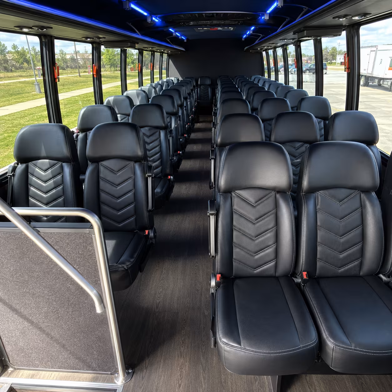 sammamish 28 passenger minibus inside