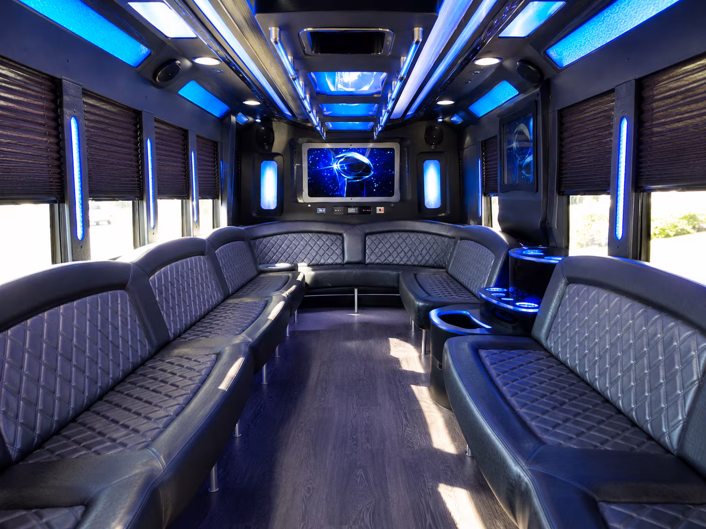 sammamish 28 passenger party bus inside
