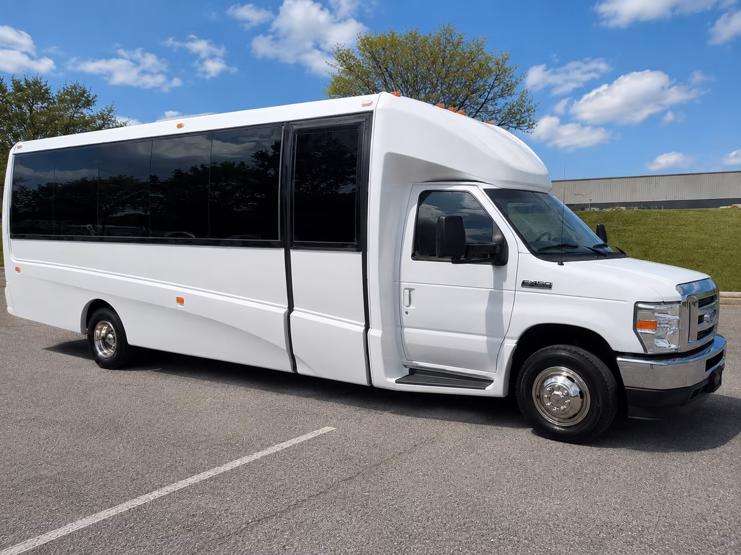 shuttle buses to woodland park zoo concerts and summer shows